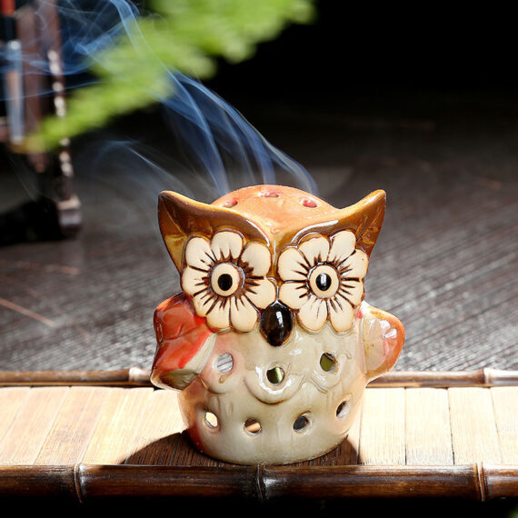 Hollowed Out Owl Aromatherapy Stove Candle Holder Home Accessories Craft Decoration
